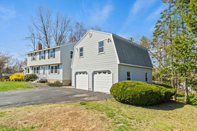 17 Cindy Dr, House other with 3 bedrooms, 2 bathrooms and null parking in Nashua NH | Image 45