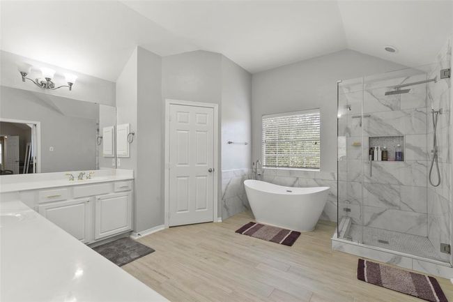 1110 Enclave Sq W, Townhouse with 3 bedrooms, 3 bathrooms and 2 parking in Houston TX | Image 27