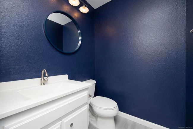 Bathroom | Image 11