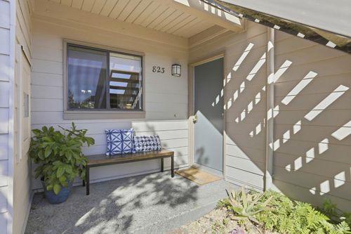 823 Via Casitas, Greenbrae, CA, 94904-1832 | Card Image