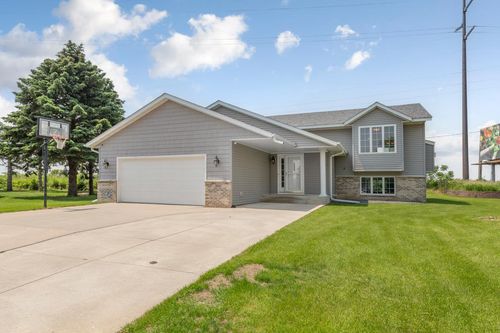1844 Patricks Bay, Faribault, MN, 55021-5525 | Card Image