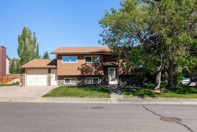 165 Purdue Crt W, House detached with 6 bedrooms, 3 bathrooms and 6 parking in Lethbridge AB | Image 1