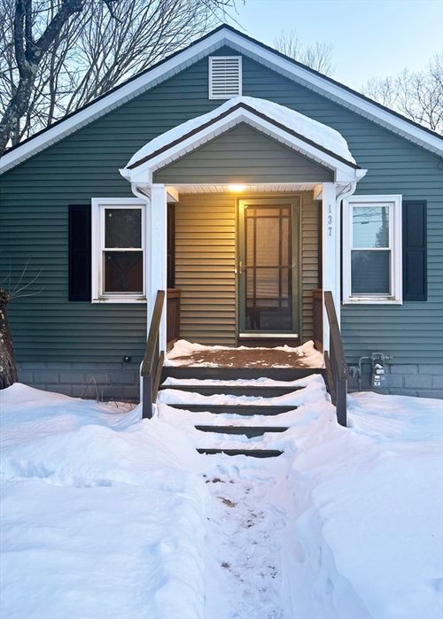 137 Mapleshade Ave, East Longmeadow, MA, 01028-1226 | Card Image