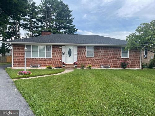 1110 Sherman Ave, HAGERSTOWN, MD, 21740-7120 | Card Image