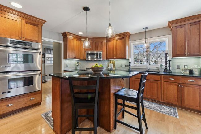 Kitchen | Image 9