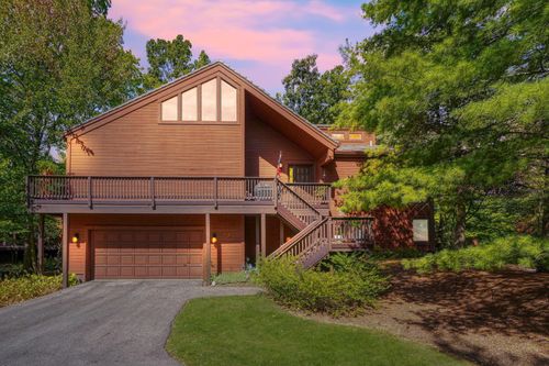 423 Hickory Ln, Westerville, OH, 43081-3082 | Card Image