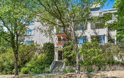 apt-103-1100 E Harrison St, Seattle, WA, 98102-6102 | Card Image