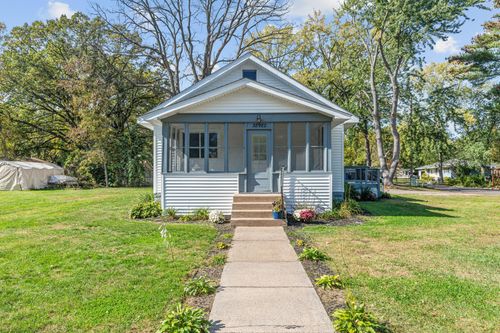 38982 2nd Ave, North Branch, MN, 55056-5781 | Card Image