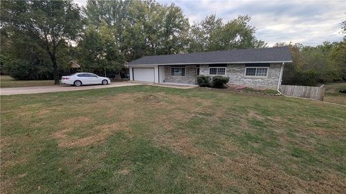 117 Cynthia Ave, Farmington, AR, 72730-3005 | Card Image
