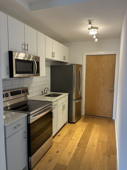 apt-106-6666 Brookmont Ter, Nashville, TN, 37205-4619 | Card Image