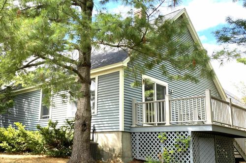 1 Overbrook Dr, Middlebury, VT, 05753-1533 | Card Image