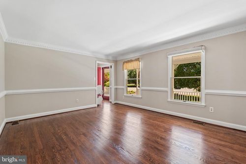 7708 Castlebury Ct, WARRENTON, VA, 20186-8600 | Card Image