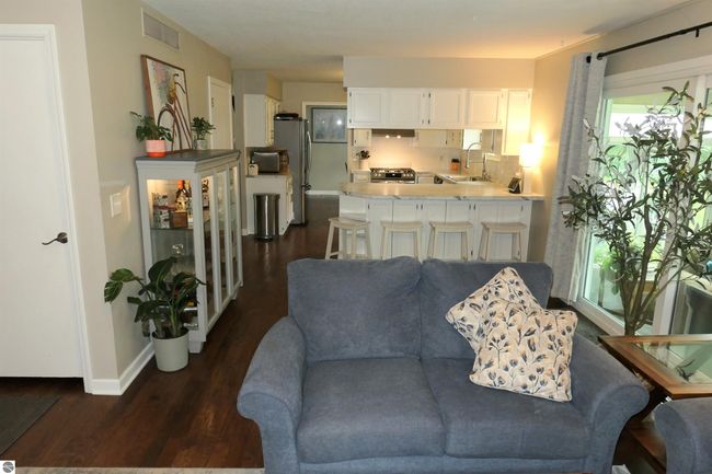 1502 Greenbriar St, House other with 4 bedrooms, 2 bathrooms and null parking in Mt. Pleasant MI | Image 11