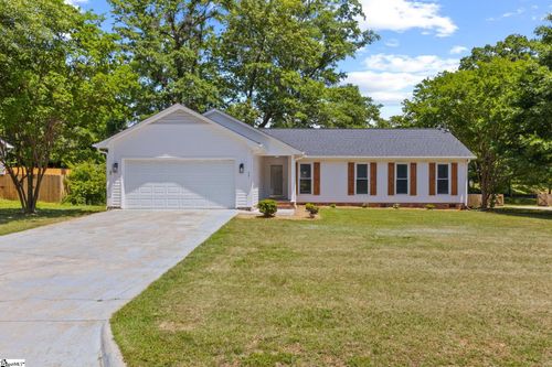 401 Belcross Dr, Simpsonville, SC, 29681-5214 | Card Image