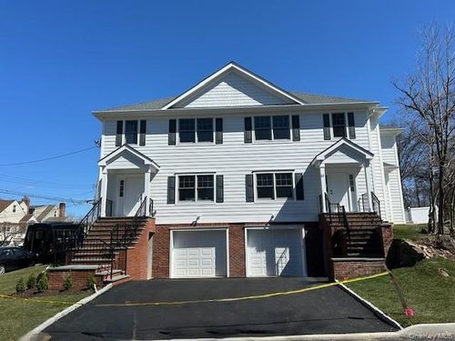 63-61 Adelphi Ave, Harrison, NY, 10528-3116 | Card Image