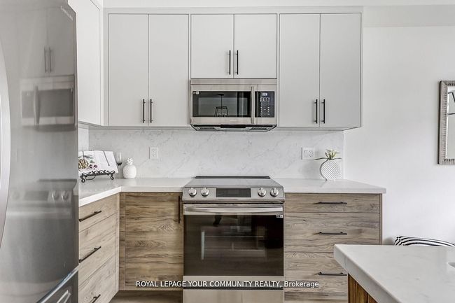 43 Gauguin Ave, House attached with 3 bedrooms, 4 bathrooms and 1 parking in Vaughan ON | Image 17