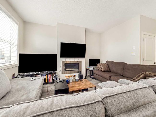 2 - 79 Aquitania Circle W, Home with 3 bedrooms, 2 bathrooms and 2 parking in Lethbridge AB | Image 16