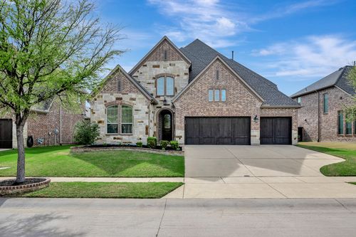 1052 Highpoint Way, Roanoke, TX, 76262-1527 | Card Image