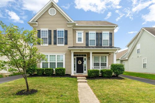 5515 Sentinel Falls St, Dublin, OH, 43016-6323 | Card Image