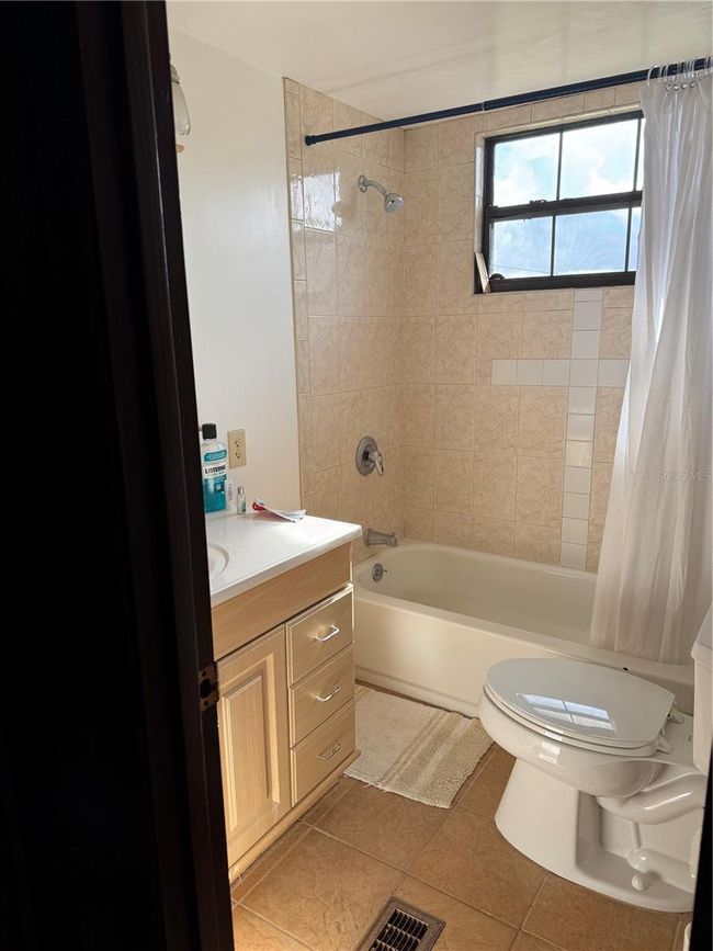 15950 Ne 50 Th St, Home with 4 bedrooms, 2 bathrooms and null parking in WILLISTON FL | Image 16