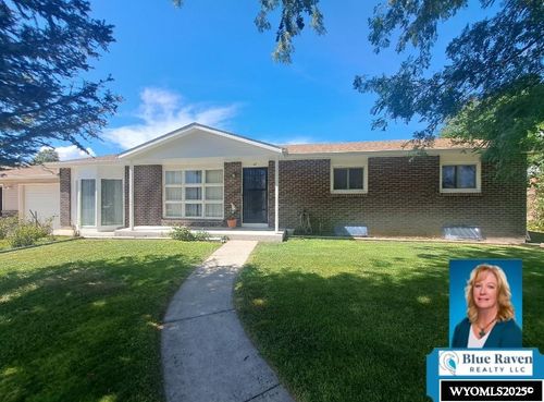 47 14th St, Wheatland, WY, 82201-3513 | Card Image