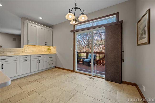 1228 Summerwood, House other with 5 bedrooms, 3 bathrooms and 3 parking in West Dundee IL | Image 20