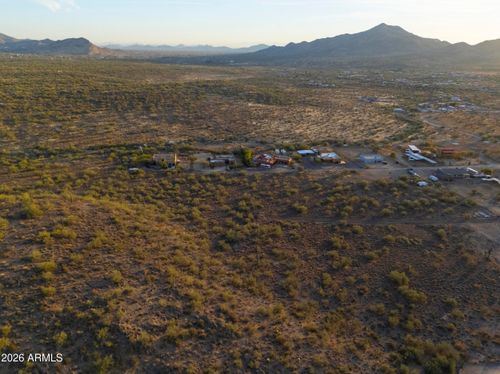 --4 W Golden Echo Dr (202-08-442) --, New River, AZ, 85087 | Card Image