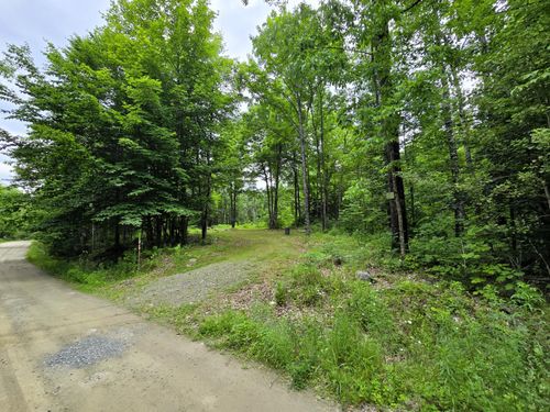 20 Young Lane, Burnham, ME, 04922 | Card Image