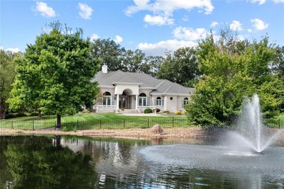 View of water feature | Image 3