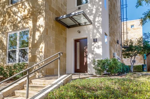 apt-1-3800 Holland Ave, Dallas, TX, 75219-4395 | Card Image