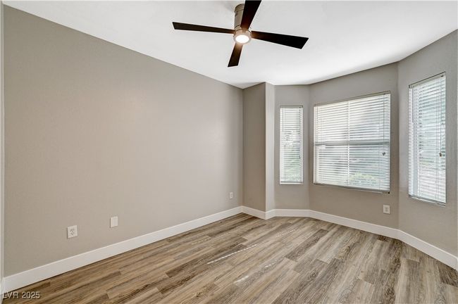 UNIT-1341 - 10001 Peace Way, Condo with 3 bedrooms, 2 bathrooms and null parking in Las Vegas NV | Image 27