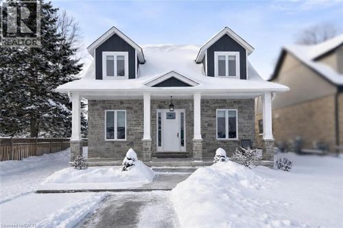 45 William St, Ayr, ON, N0B1E0 | Card Image