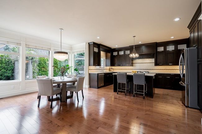 16221 25 Avenue, House other with 5 bedrooms, 3 bathrooms and 4 parking in Surrey BC | Image 9