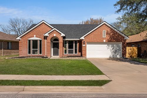 1516 Natural Bridge Ln, Pflugerville, TX, 78660-2018 | Card Image