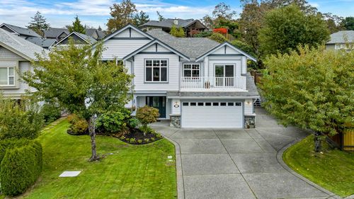 845 Rogers Way, Saanich, BC, V8X5L1 | Card Image