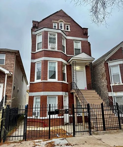5144 S Hermitage Ave, CHICAGO, IL, 60609-5748 | Card Image