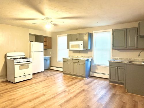 apt-1-45 Mitchell St, New Bedford, MA, 02746-5459 | Card Image