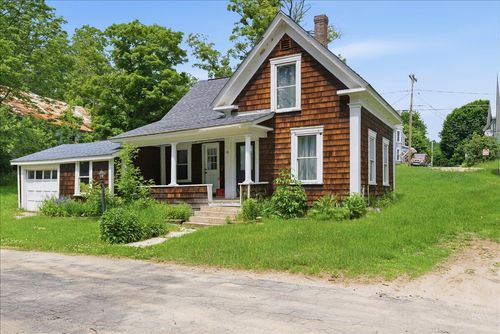 16 Depot St, West Paris, ME, 04289-5144 | Card Image
