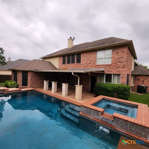 11710 Uplands Ridge Dr, Bee Cave, TX, 78738-5043 | Card Image