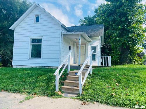 418 Sycamore St, Quincy, IL, 62301-1668 | Card Image