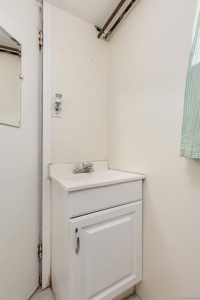 31209 Blair Dr, House other with 3 bedrooms, 2 bathrooms and null parking in Warren MI | Image 20