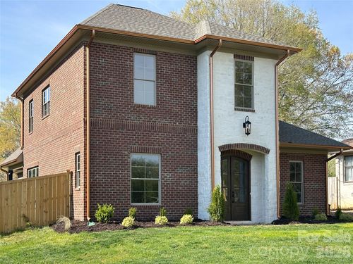 1705 Brandywine Dr, Matthews, NC, 28105-2359 | Card Image