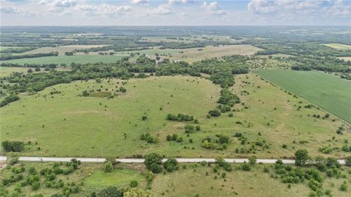 134 Haskell Rd, Quenemo, KS, 66528-8103 | Card Image