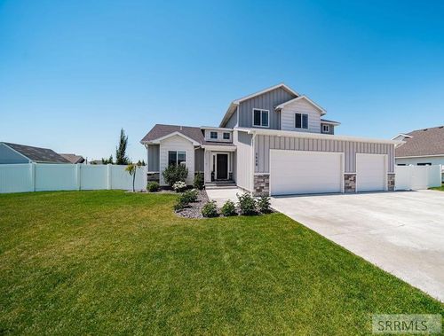 1426 Castelli Dr, Ammon, ID, 83401-5598 | Card Image