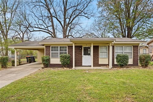 821 Parker Road, Russellville, AR, 72801 | Card Image