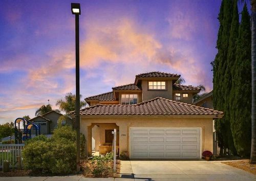 1593 Avenida Guillermo, Oceanside, CA, 92056-6551 | Card Image