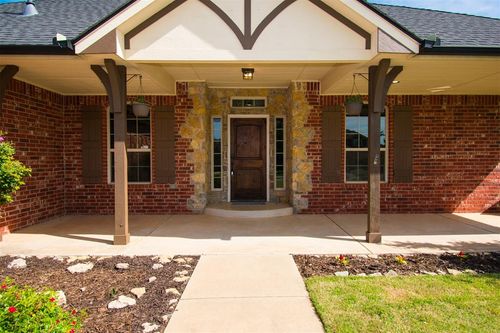 9029 Nw 83rd St, Yukon, OK, 73099-9649 | Card Image