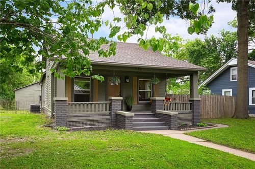 110 Chappell Dr, Pleasant Hill, MO, 64080 | Card Image