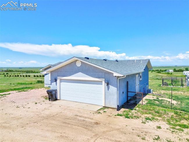 34010 State Highway 94, House other with 4 bedrooms, 3 bathrooms and 6 parking in Yoder CO | Image 4
