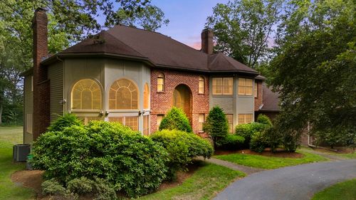 89 Bridle Path, Sudbury, MA, 01776-2259 | Card Image